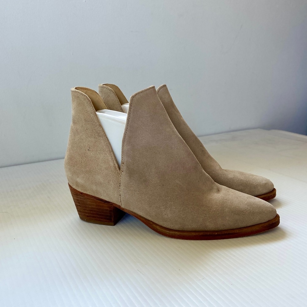 Free People Charm Double V Ankle Boot Tan Beige Suede Leather Womens 8